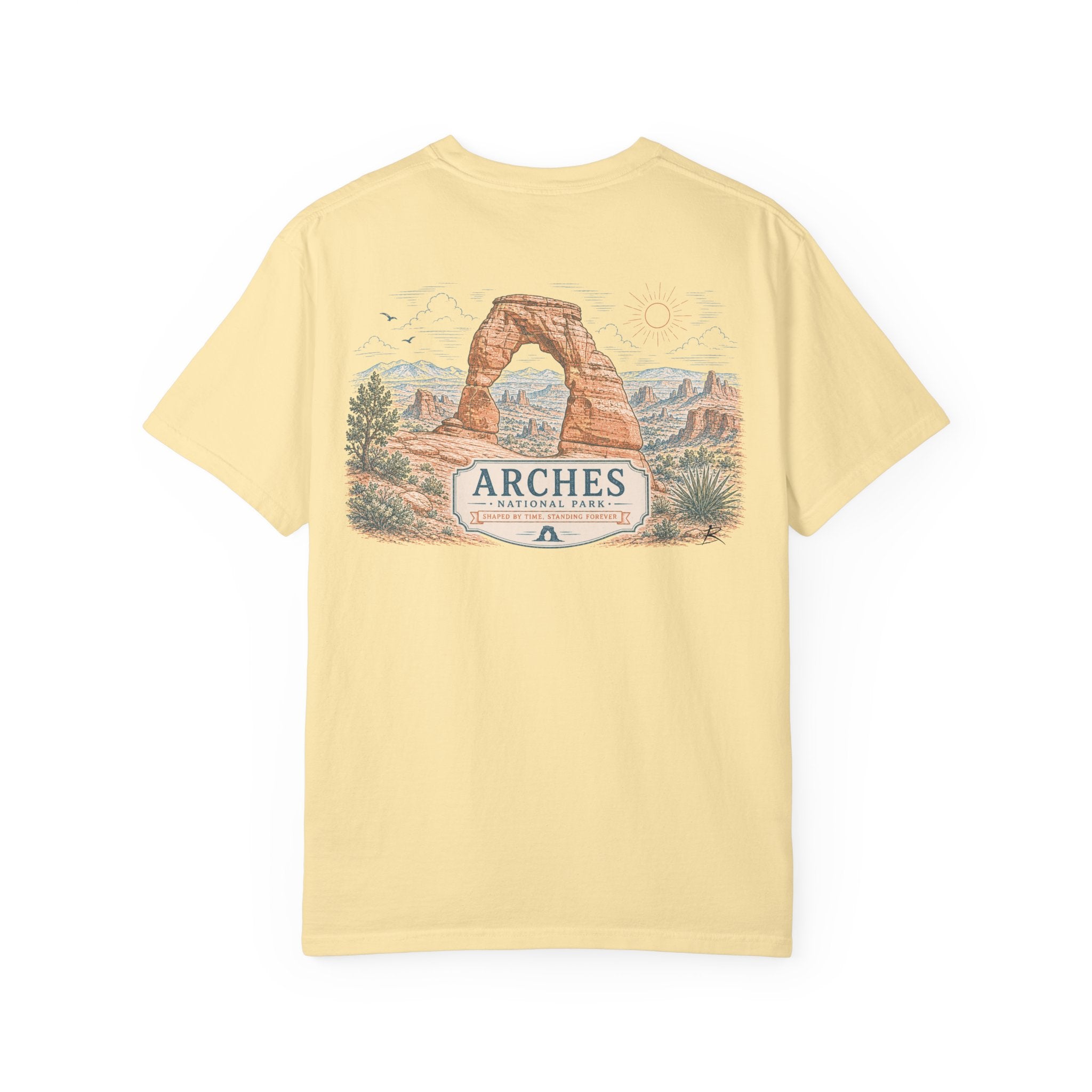 Arches – Sketch Tee | Summits & Sunsets