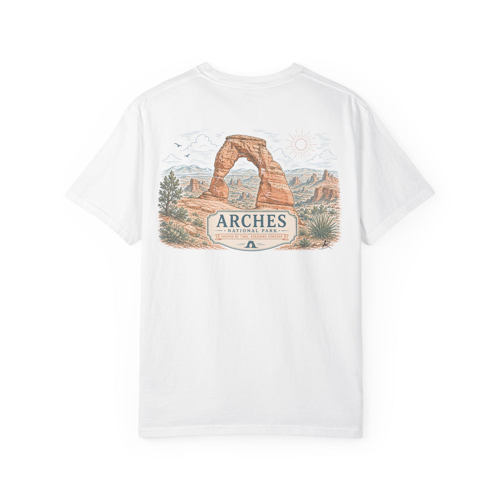 Arches – Sketch Tee | Summits & Sunsets