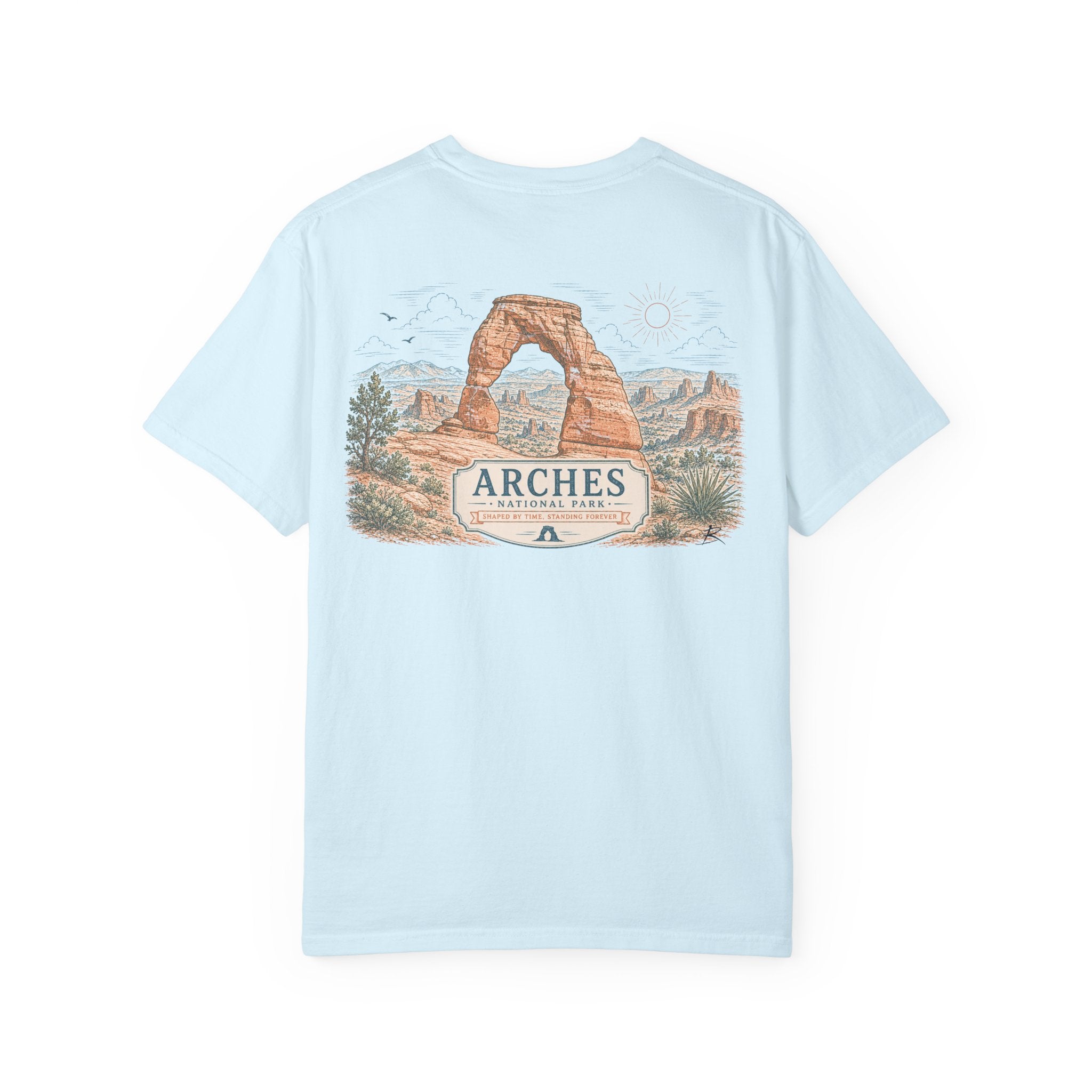 Arches – Sketch Tee | Summits & Sunsets