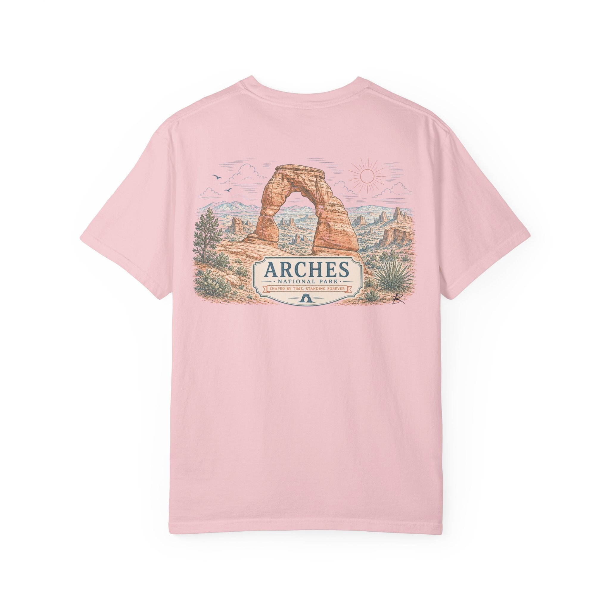 Arches – Sketch Tee | Summits & Sunsets