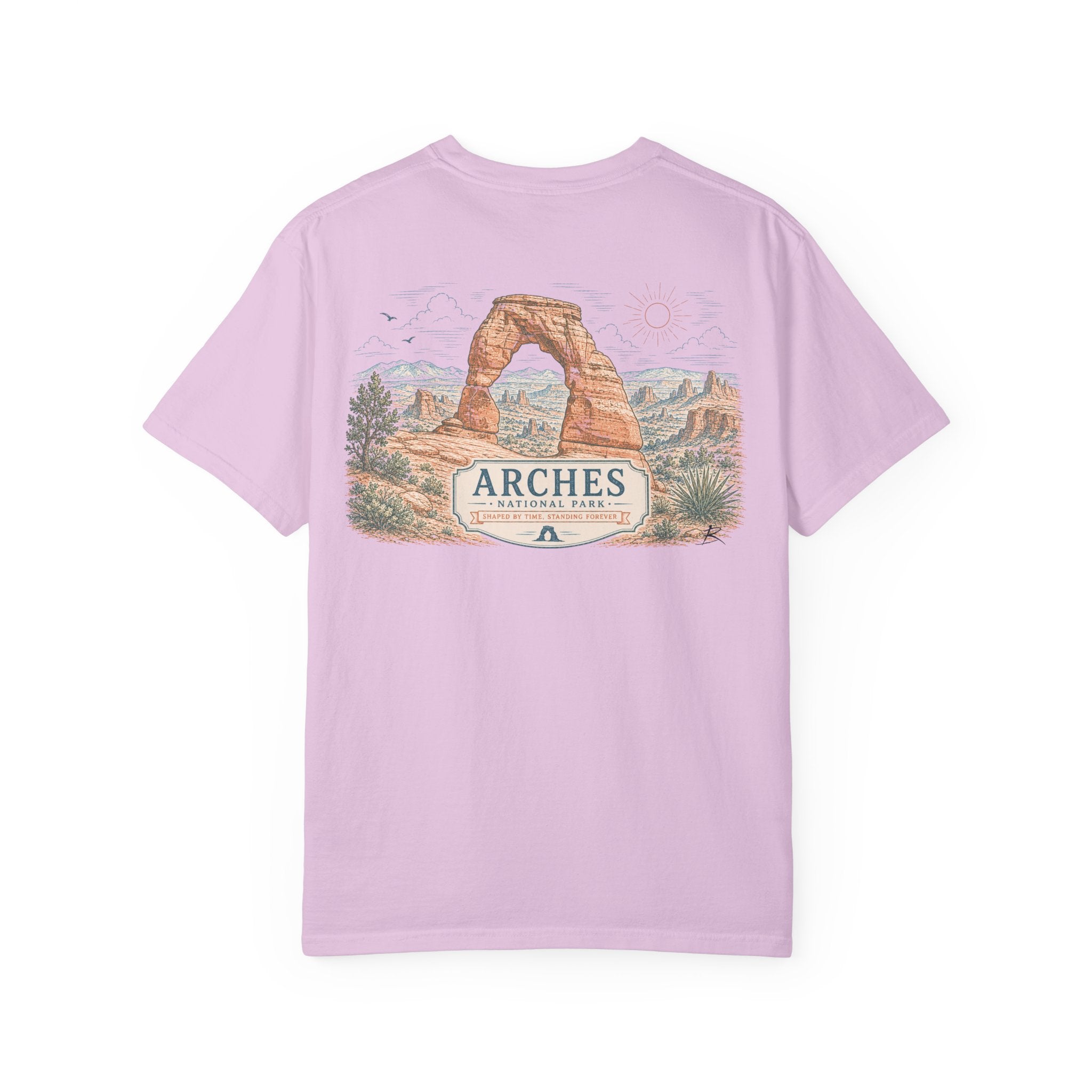 Arches – Sketch Tee | Summits & Sunsets
